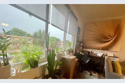 5945 Del Lago Cir #307, Sunrise, FL 33313 - Photo 8