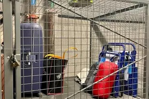 888 Biscayne Blvd, Miami, FL 33132 - Photo 16