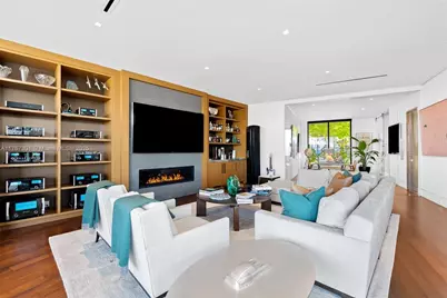 84 Isla Bahia Dr, Fort Lauderdale, FL 33316 - Photo 10