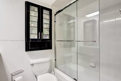 3510 Oaks Way #806, Pompano Beach, FL 33069 - Photo 28