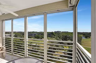 3510 Oaks Way, Pompano Beach, FL 33069 - Photo 18