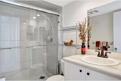 3510 Oaks Way #806, Pompano Beach, FL 33069 - Photo 32