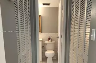 16465 NE 22nd Ave, North Miami Beach, FL 33160 - Photo 20