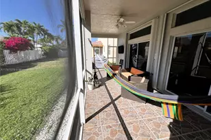 1107 Fairfield Meadows Dr, Weston, FL 33327 - Photo 26