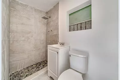 247 NW 54th St, Miami, FL 33127 - Photo 50