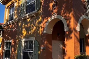 1033 SW 144th Ave, Pembroke Pines, FL 33027 - Photo 2