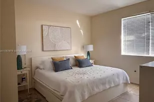 1033 SW 144th Ave, Pembroke Pines, FL 33027 - Photo 18