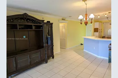 2334 S Cypress Bend Dr #602, Pompano Beach, FL 33069 - Photo 6