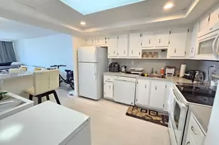 18031 Biscayne Blvd, Aventura, FL 33160 - Photo 1