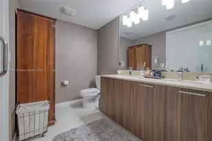 5252 NW 85th Ave, Doral, FL 33166 - Photo 14