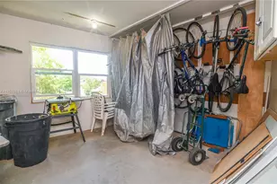 5100 NW 35th St, Lauderdale Lakes, FL 33319 - Photo 46