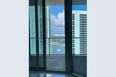 851 NE 1st Ave #3905, Miami, FL 33132 - Photo 14