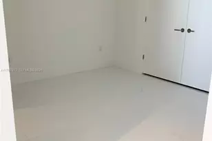 851 NE 1st Ave, Miami, FL 33132 - Photo 18