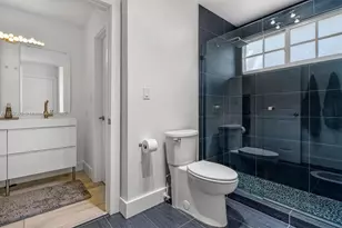 517 Misty Oaks Dr, Pompano Beach, FL 33069 - Photo 20