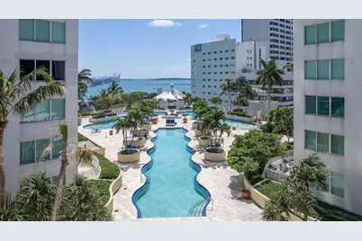 253 NE 2nd St #1201, Miami, FL 33132 - Photo 4