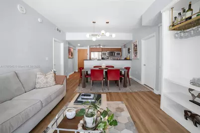 253 NE 2nd St #1201, Miami, FL 33132 - Photo 18