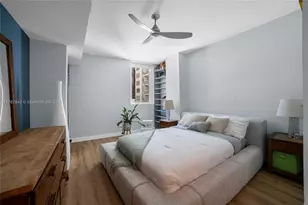 253 NE 2nd St, Miami, FL 33132 - Photo 24