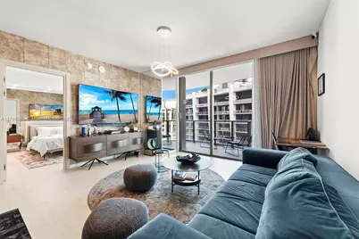 1000 Brickell Plz #4705, Miami, FL 33131 - Photo 2