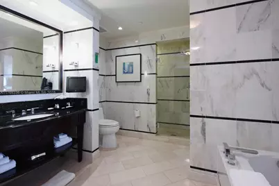 4391 Collins Ave #620, Miami Beach, FL 33140 - Photo 10