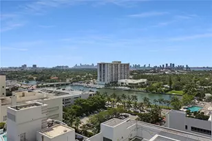 4391 Collins Ave, Miami Beach, FL 33140 - Photo 2