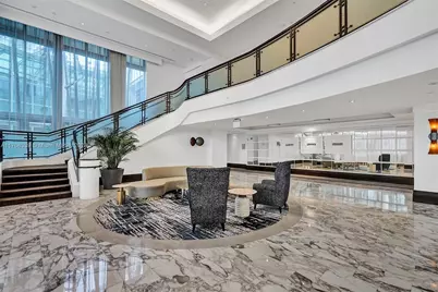 4391 Collins Ave #1415, Miami Beach, FL 33140 - Photo 18