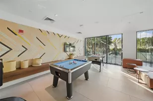 121 NE 34th St, Miami, FL 33137 - Photo 18