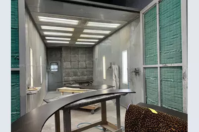 705 E 10 Ave, Hialeah, FL 33010 - Photo 48