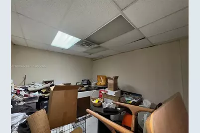 705 E 10 Ave, Hialeah, FL 33010 - Photo 70