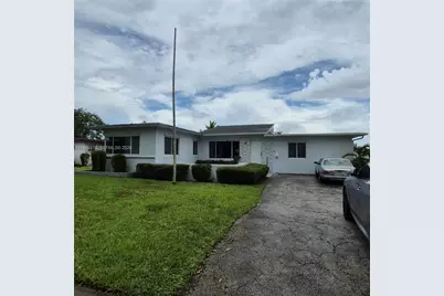 8320 NW 10 Ave, Miami, FL 33150 - Photo 2
