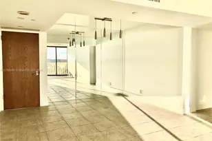 1000 W Island Blvd, Aventura, FL 33160 - Photo 8