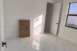 2122 NE 14th Pl, Cape Coral, FL 33909 - Photo 30