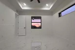 2122 NE 14th Pl, Cape Coral, FL 33909 - Photo 16