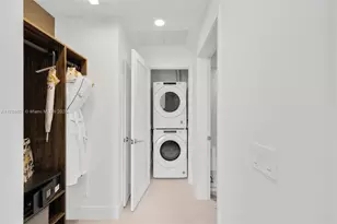 601 NE 1st Ave, Miami, FL 33132 - Photo 12