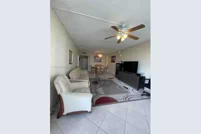 [Address not provided], Hallandale Beach, FL 33009 - Photo 18