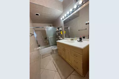 [Address not provided], Hallandale Beach, FL 33009 - Photo 16