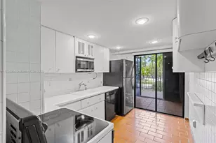 77 Crandon Blvd, Key Biscayne, FL 33149 - Photo 22