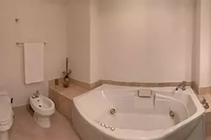 18201 Collins Ave, Sunny Isles Beach, FL 33160 - Photo 34