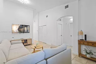 2731 SE 17th Ave, Homestead, FL 33035 - Photo 4