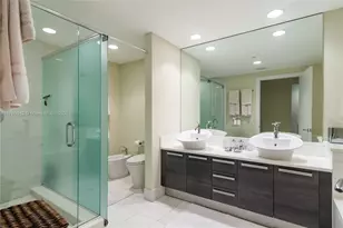 2950 NE 188th St, Aventura, FL 33180 - Photo 18