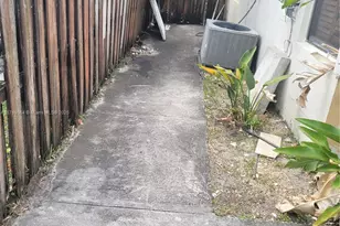 1244 NW 7th Ave, Fort Lauderdale, FL 33311 - Photo 10