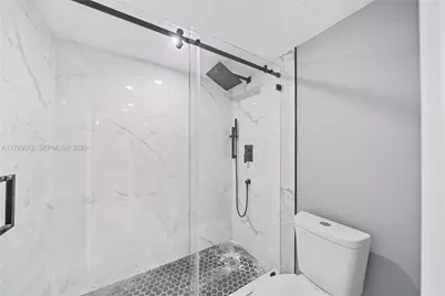 1001 Colony Point Cir #114, Pembroke Pines, FL 33026 - Photo 12