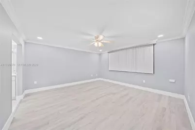 1001 Colony Point Cir #114, Pembroke Pines, FL 33026 - Photo 10