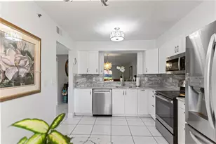 5876 Regal Glen Dr, Boynton Beach, FL 33437 - Photo 6