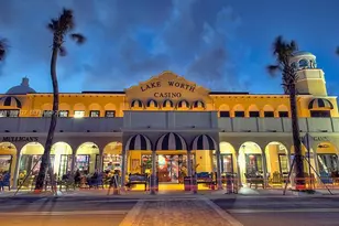 2735 Dudley Dr, West Palm Beach, FL 33415 - Photo 40