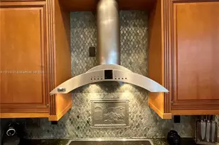 15045 SW 37th St, Davie, FL 33331 - Photo 16