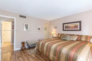 201 178th Dr, Sunny Isles Beach, FL 33160 - Photo 10