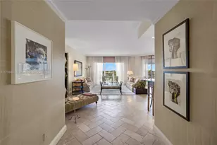 19925 NE 39th Pl, Aventura, FL 33180 - Photo 2
