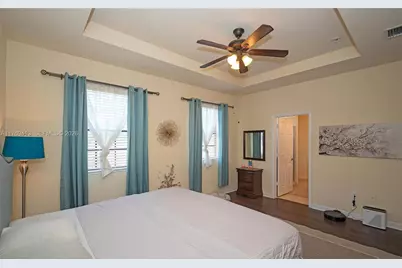 360 SE 37th Ter #0, Homestead, FL 33033 - Photo 14