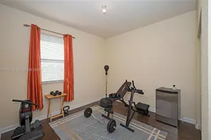 360 SE 37th Ter, Homestead, FL 33033 - Photo 20