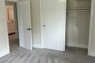 2255 NE 207th St, Miami, FL 33180 - Photo 26